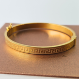 GREEK KEY DESIGN HINGED BANGLE