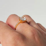 SOLITAIRE CUT DIAMANTE RING