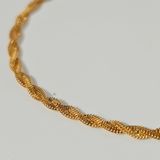 DAINTY BRAIDED BRACELET