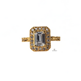 EMERALD HALO DIAMANTE RING
