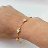 DAINTY 7 FLOWER WHITE BRACELET