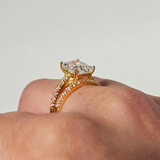 EMERALD CUT HALO RING SET