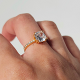 SOLITAIRE CUT DIAMANTE RING