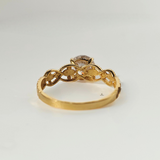 SINGLE STONE DIAMOND CUT RING