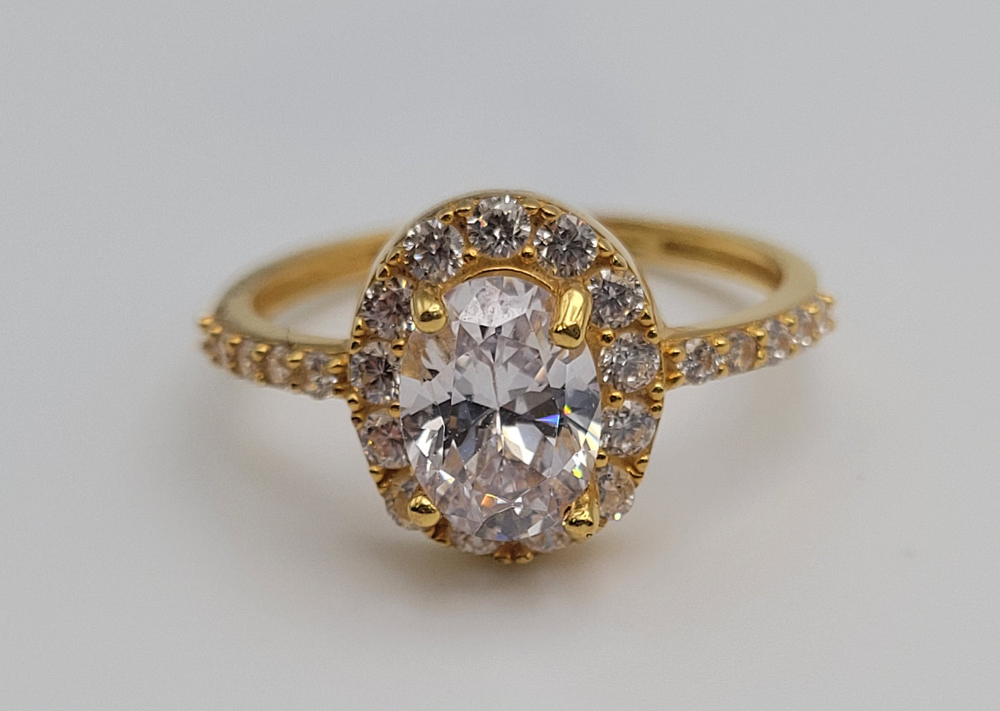 OVAL- CUT RING